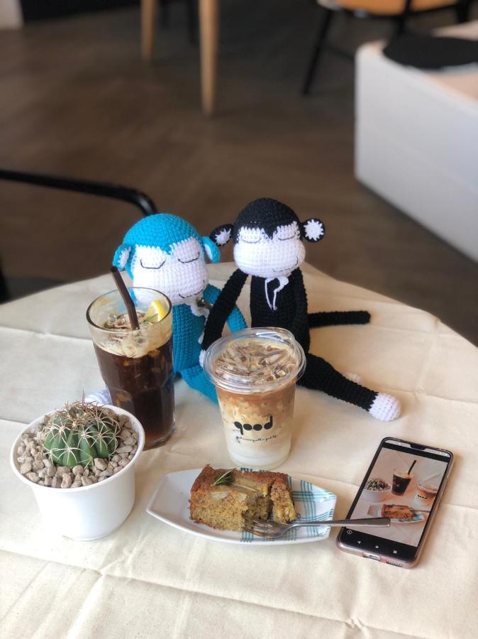Blu Monkey Hub & Hotel Surat Thani Luaran gambar