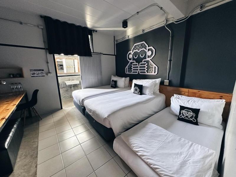 Blu Monkey Hub & Hotel Surat Thani Luaran gambar